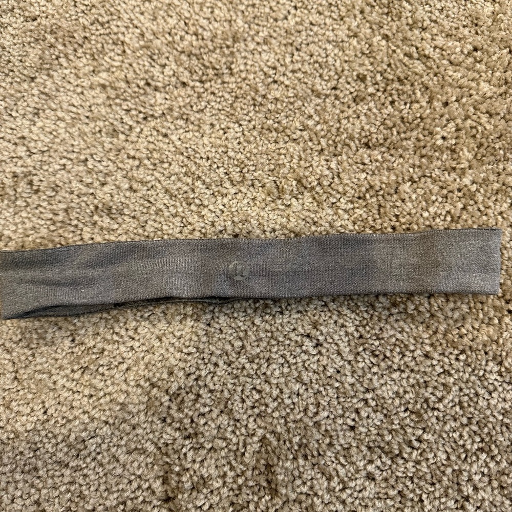 Lululemon Grey Thin Headband | Silver Logo | Athletic Hair Accessory
